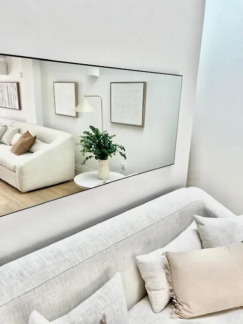 Isg Apartments Faustino 45-0 Sevilla España