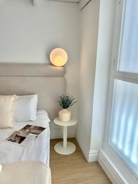 Isg Apartments Faustino 45-0 Sevilla España