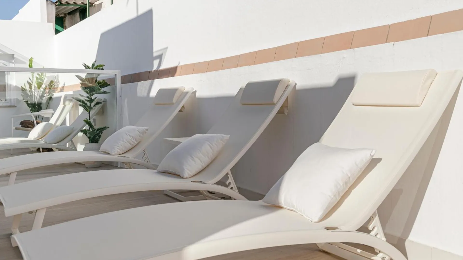Isg Apartments Faustino 45-0 Seville Spain